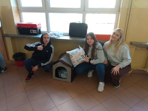 dzień bez plecaka 1