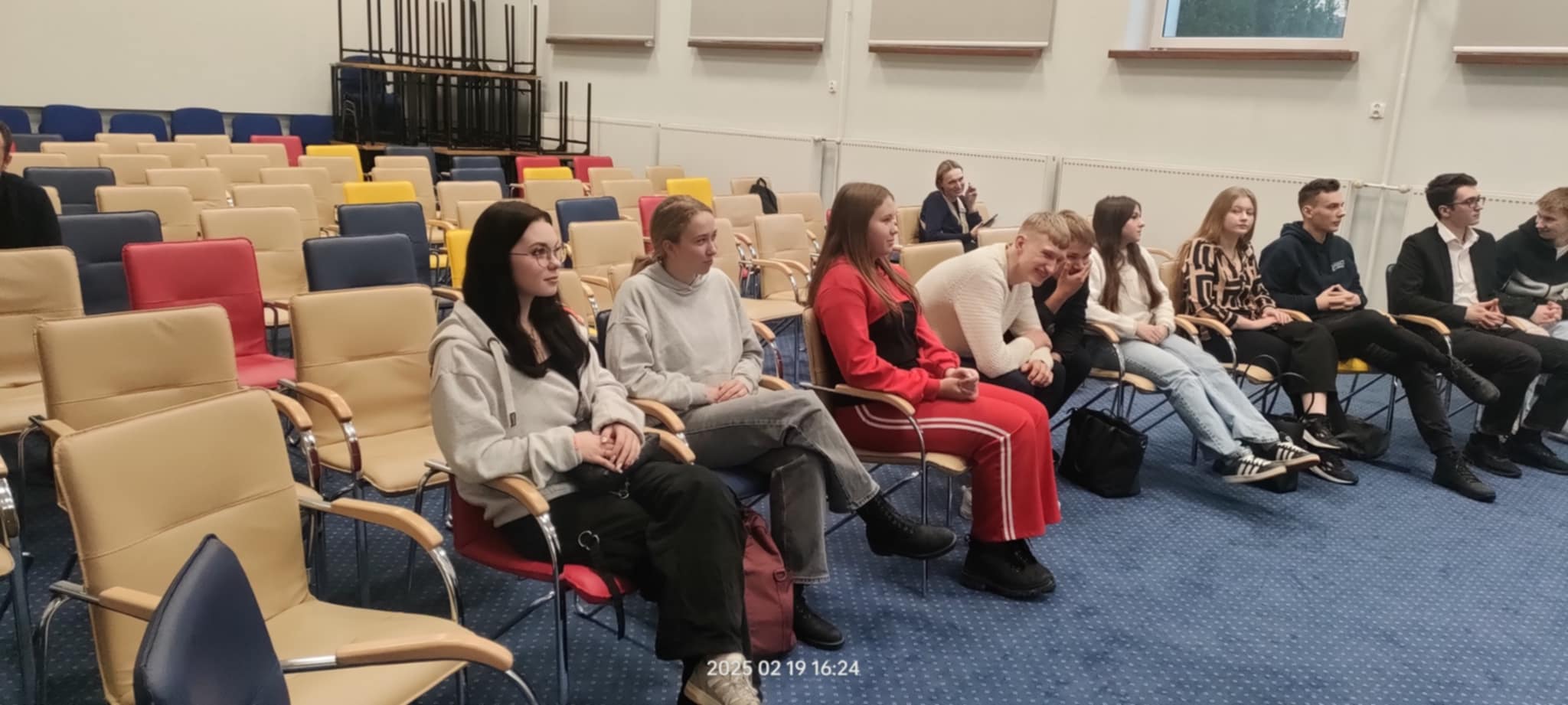 fb0515dc bac7 42f8 a6e6 8ade134f808b